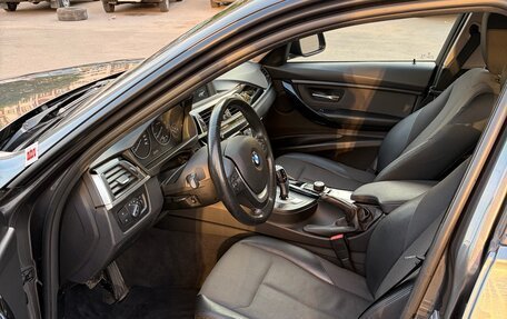 BMW 3 серия, 2018 год, 2 100 000 рублей, 6 фотография