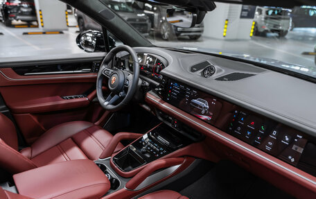 Porsche Cayenne III, 2026 год, 18 500 000 рублей, 3 фотография