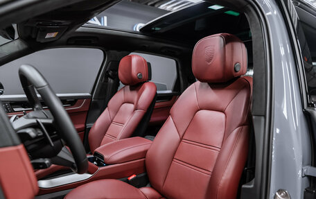 Porsche Cayenne III, 2026 год, 18 500 000 рублей, 17 фотография