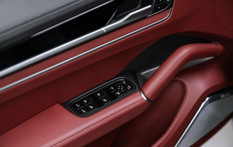 Porsche Cayenne III, 2026 год, 18 500 000 рублей, 28 фотография