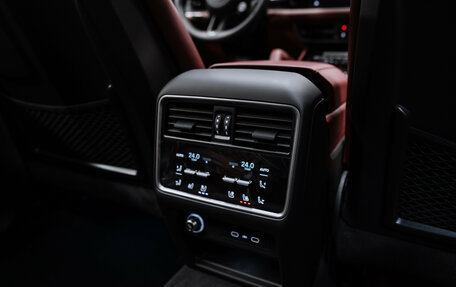 Porsche Cayenne III, 2026 год, 18 500 000 рублей, 26 фотография