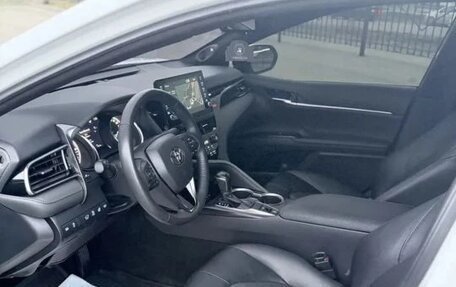 Toyota Camry, 2021 год, 3 300 000 рублей, 9 фотография