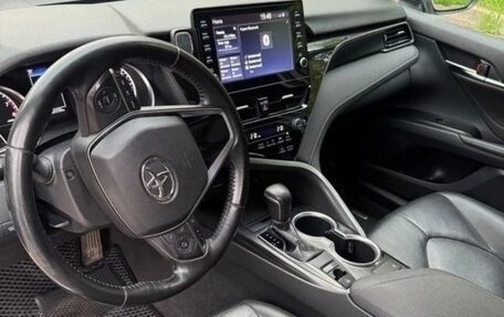 Toyota Camry, 2021 год, 3 300 000 рублей, 7 фотография