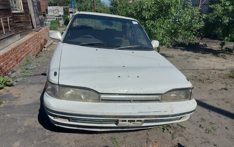 Toyota Carina, 1992 год, 75 000 рублей, 1 фотография