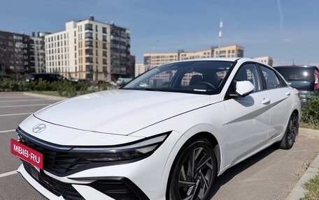 Hyundai Elantra, 2024 год, 1 990 000 рублей, 5 фотография