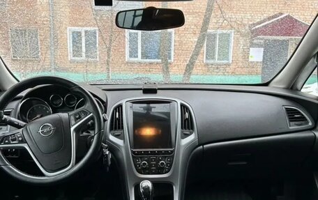 Opel Astra J, 2013 год, 850 000 рублей, 11 фотография