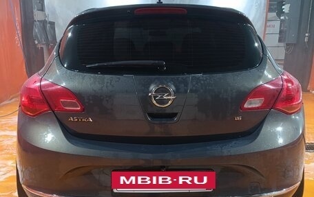 Opel Astra J, 2013 год, 850 000 рублей, 6 фотография