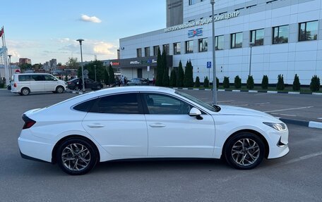 Hyundai Sonata VIII, 2021 год, 1 480 000 рублей, 7 фотография