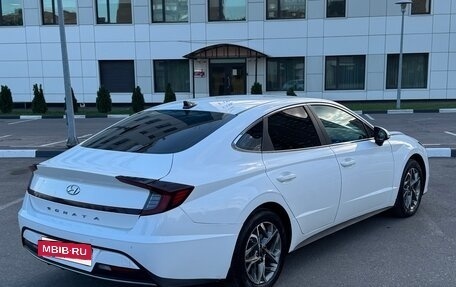 Hyundai Sonata VIII, 2021 год, 1 480 000 рублей, 6 фотография