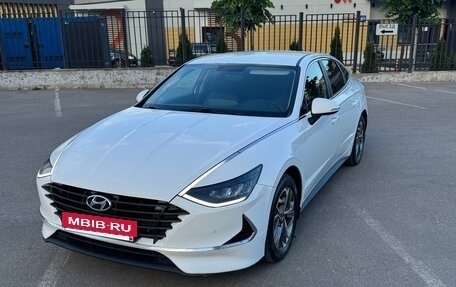 Hyundai Sonata VIII, 2021 год, 1 480 000 рублей, 2 фотография