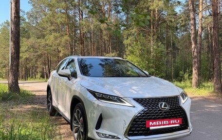 Lexus RX IV рестайлинг, 2021 год, 6 700 000 рублей, 5 фотография