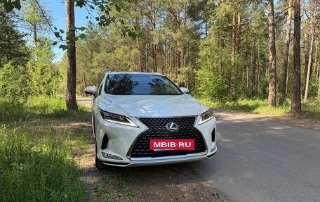 Lexus RX IV рестайлинг, 2021 год, 6 700 000 рублей, 2 фотография