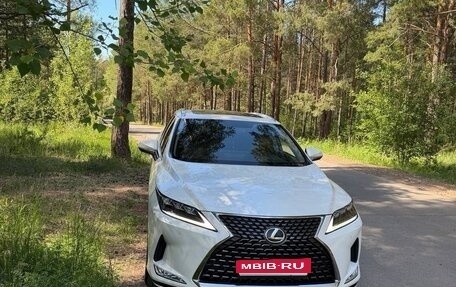Lexus RX IV рестайлинг, 2021 год, 6 700 000 рублей, 4 фотография