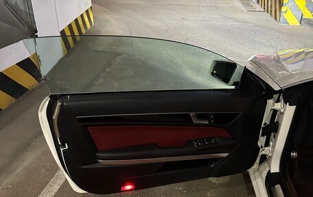 Mercedes-Benz E-Класс, 2014 год, 2 000 000 рублей, 3 фотография