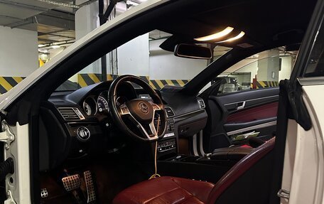 Mercedes-Benz E-Класс, 2014 год, 2 000 000 рублей, 5 фотография
