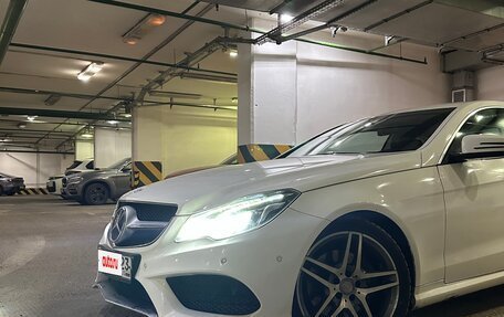Mercedes-Benz E-Класс, 2014 год, 2 000 000 рублей, 9 фотография