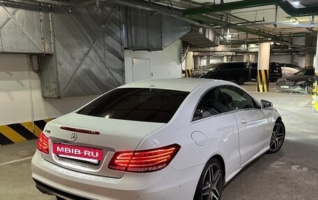 Mercedes-Benz E-Класс, 2014 год, 2 000 000 рублей, 11 фотография