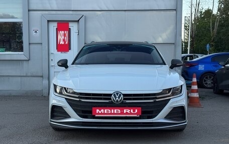 Volkswagen Passat CC, 2021 год, 3 750 000 рублей, 2 фотография