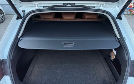 Volkswagen Passat CC, 2021 год, 3 750 000 рублей, 16 фотография