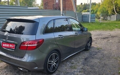 Mercedes-Benz B-Класс, 2018 год, 2 050 000 рублей, 5 фотография