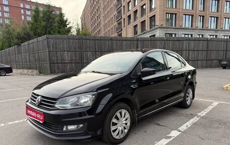 Volkswagen Polo VI (EU Market), 2018 год, 850 000 рублей, 1 фотография