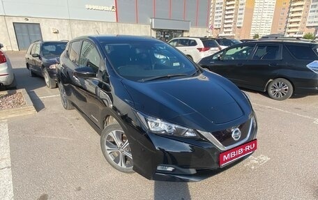 Nissan Leaf II, 2019 год, 1 790 000 рублей, 1 фотография