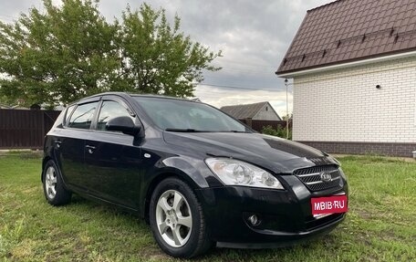 KIA cee'd I рестайлинг, 2008 год, 620 000 рублей, 1 фотография