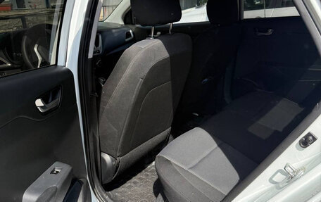Hyundai Solaris II рестайлинг, 2021 год, 1 699 000 рублей, 13 фотография