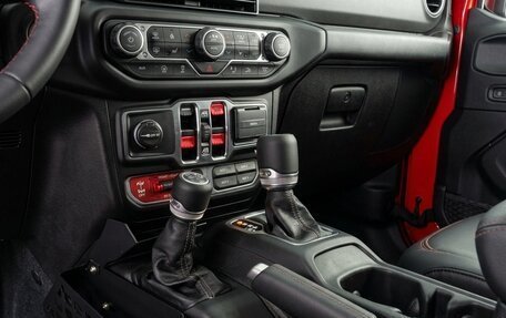 Jeep Wrangler, 2025 год, 8 500 000 рублей, 35 фотография