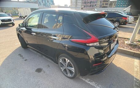 Nissan Leaf II, 2019 год, 1 790 000 рублей, 11 фотография