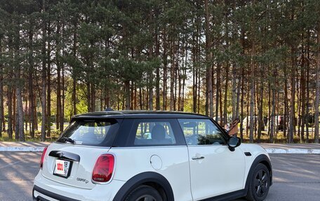 MINI Hatch, 2022 год, 2 230 000 рублей, 9 фотография