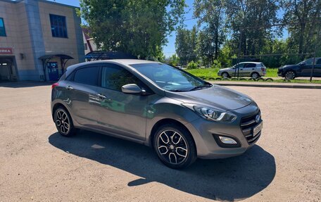 Hyundai i30 II рестайлинг, 2013 год, 850 000 рублей, 3 фотография
