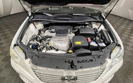 Toyota Camry, 2011 год, 1 515 000 рублей, 10 фотография