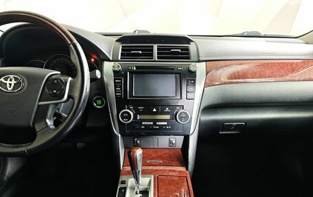 Toyota Camry, 2011 год, 1 515 000 рублей, 14 фотография