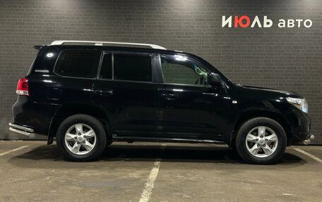 Toyota Land Cruiser 200, 2011 год, 3 800 000 рублей, 4 фотография
