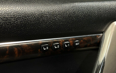 Toyota Land Cruiser 200, 2011 год, 3 800 000 рублей, 17 фотография