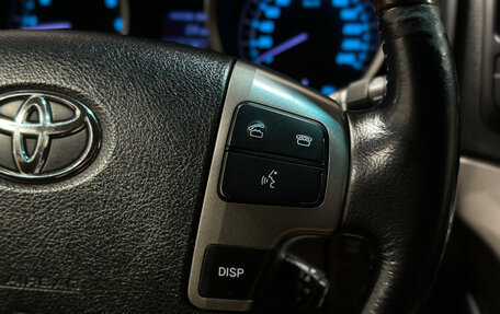 Toyota Land Cruiser 200, 2011 год, 3 800 000 рублей, 21 фотография