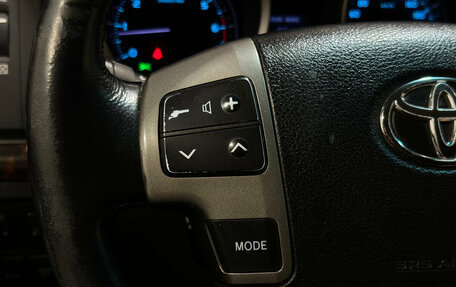 Toyota Land Cruiser 200, 2011 год, 3 800 000 рублей, 20 фотография