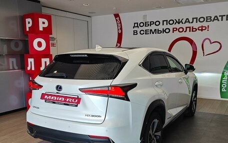 Lexus NX I, 2018 год, 3 795 000 рублей, 4 фотография