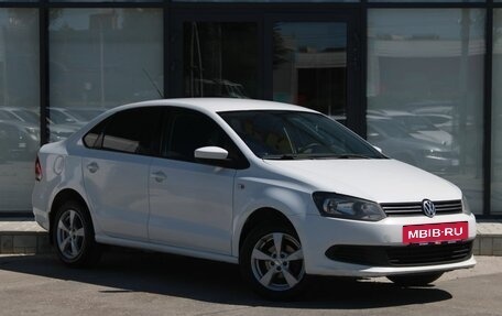 Volkswagen Polo VI (EU Market), 2014 год, 895 000 рублей, 3 фотография