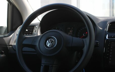 Volkswagen Polo VI (EU Market), 2014 год, 895 000 рублей, 17 фотография