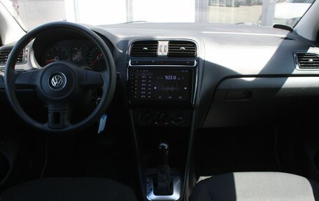 Volkswagen Polo VI (EU Market), 2014 год, 895 000 рублей, 16 фотография