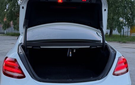 Mercedes-Benz E-Класс, 2018 год, 3 900 000 рублей, 5 фотография