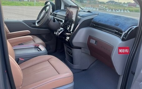 Hyundai Staria, 2024 год, 5 300 000 рублей, 7 фотография