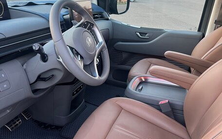 Hyundai Staria, 2024 год, 5 300 000 рублей, 10 фотография