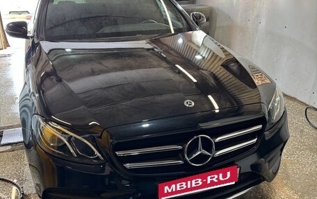 Mercedes-Benz E-Класс, 2019 год, 3 350 000 рублей, 38 фотография