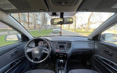 KIA Rio II, 2010 год, 695 000 рублей, 11 фотография