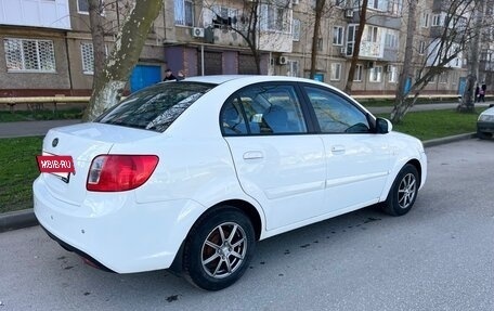 KIA Rio II, 2010 год, 695 000 рублей, 15 фотография