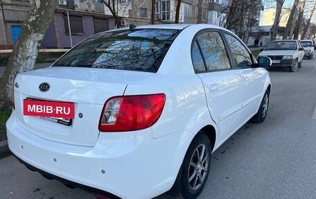 KIA Rio II, 2010 год, 695 000 рублей, 17 фотография
