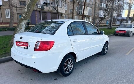 KIA Rio II, 2010 год, 695 000 рублей, 18 фотография